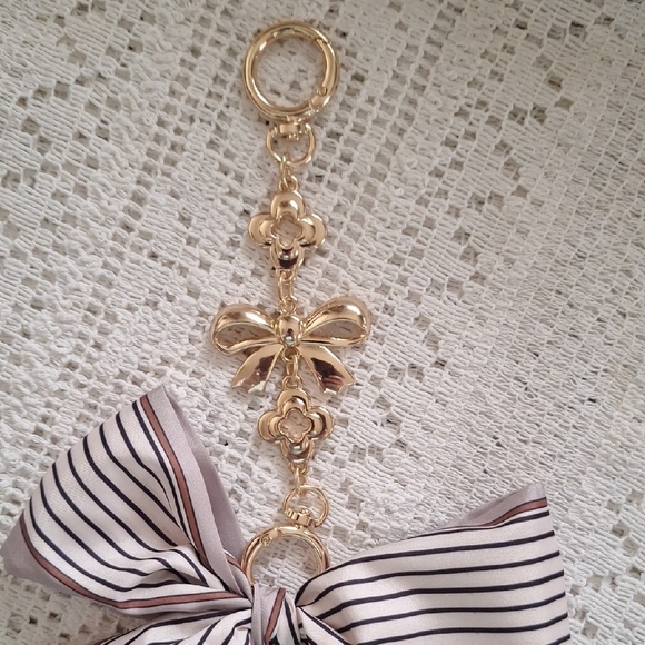Striped Bow Keychain with Gold Accents - Picture 2 of 8